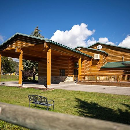 Mountain Vista Hotel Вест-Йеллоустоун Екстер'єр фото