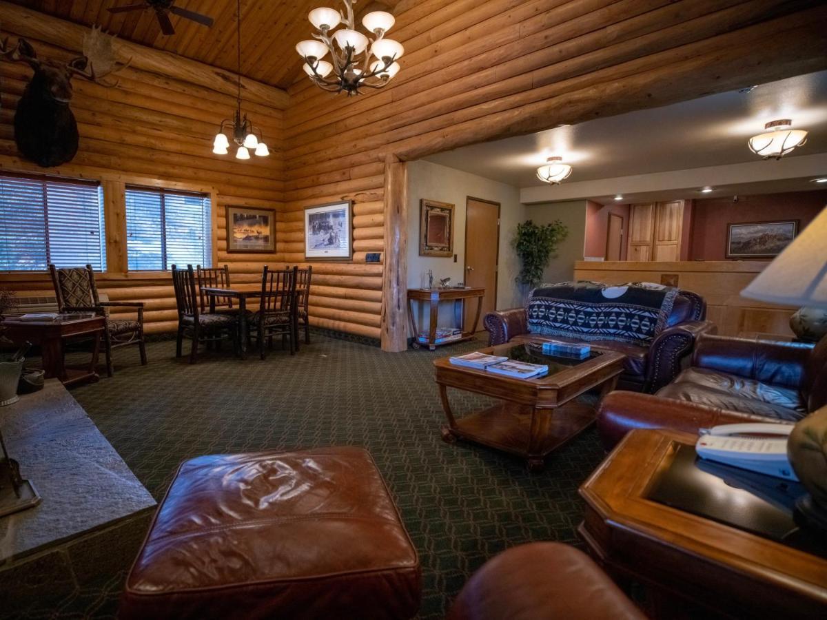 Mountain Vista Hotel Вест-Йеллоустоун Екстер'єр фото